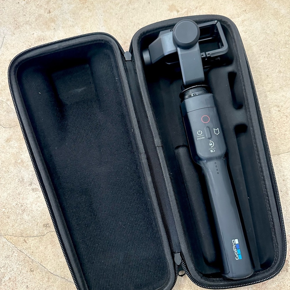 GoPro Karma Grip with Case - Picture 4 of 5